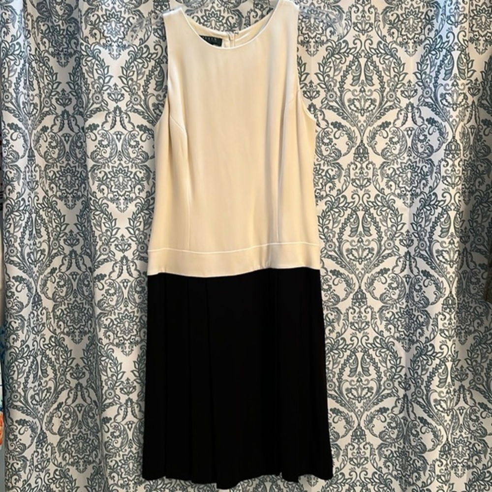 Lauren Ralph Lauren Dress​